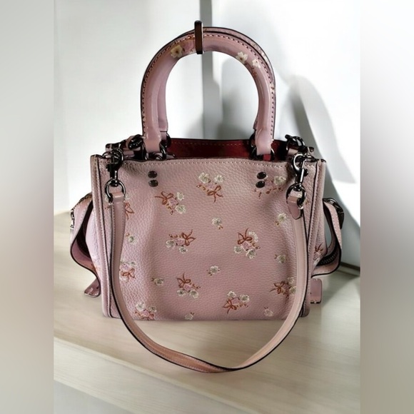 COACH Rogue 25 Floral Sequin Bow Print Handbag Purse - Mauve 29216 EUC - Picture 3 of 10